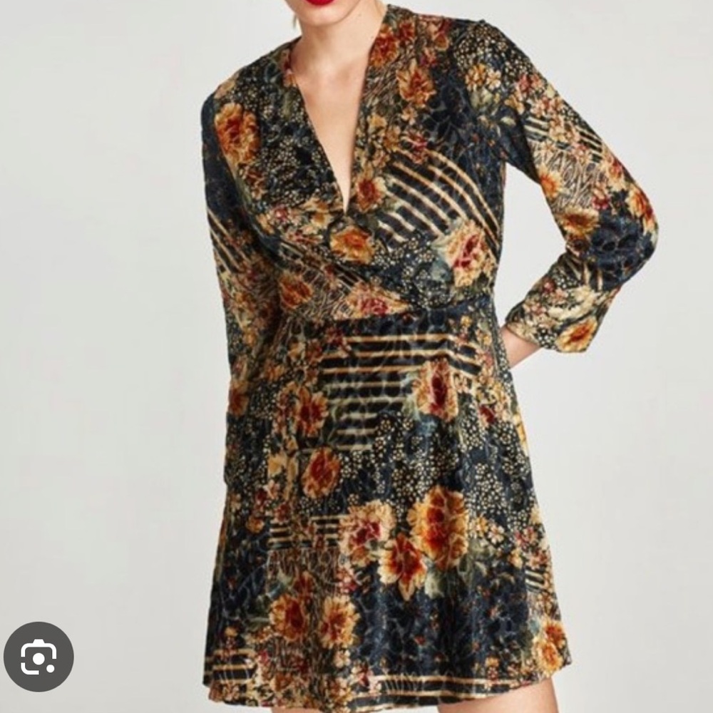🆕ZARA Dress Size S